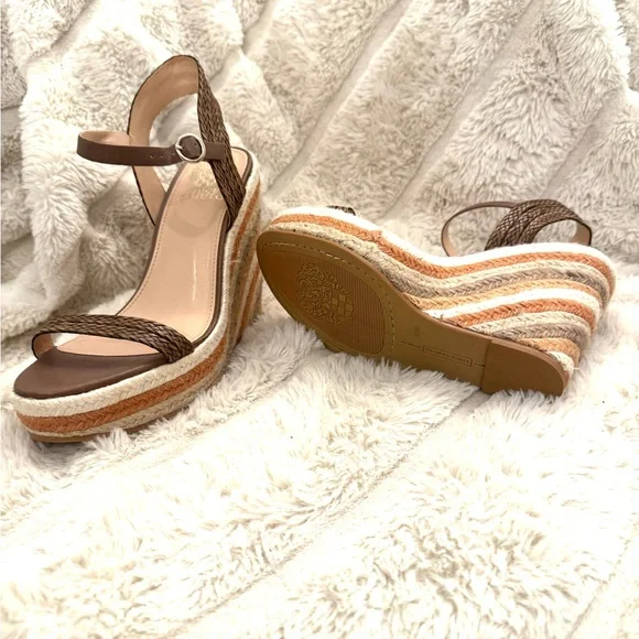 VINCE CAMUTO Esparadrille Wedge Sandal - Picture 3 of 7